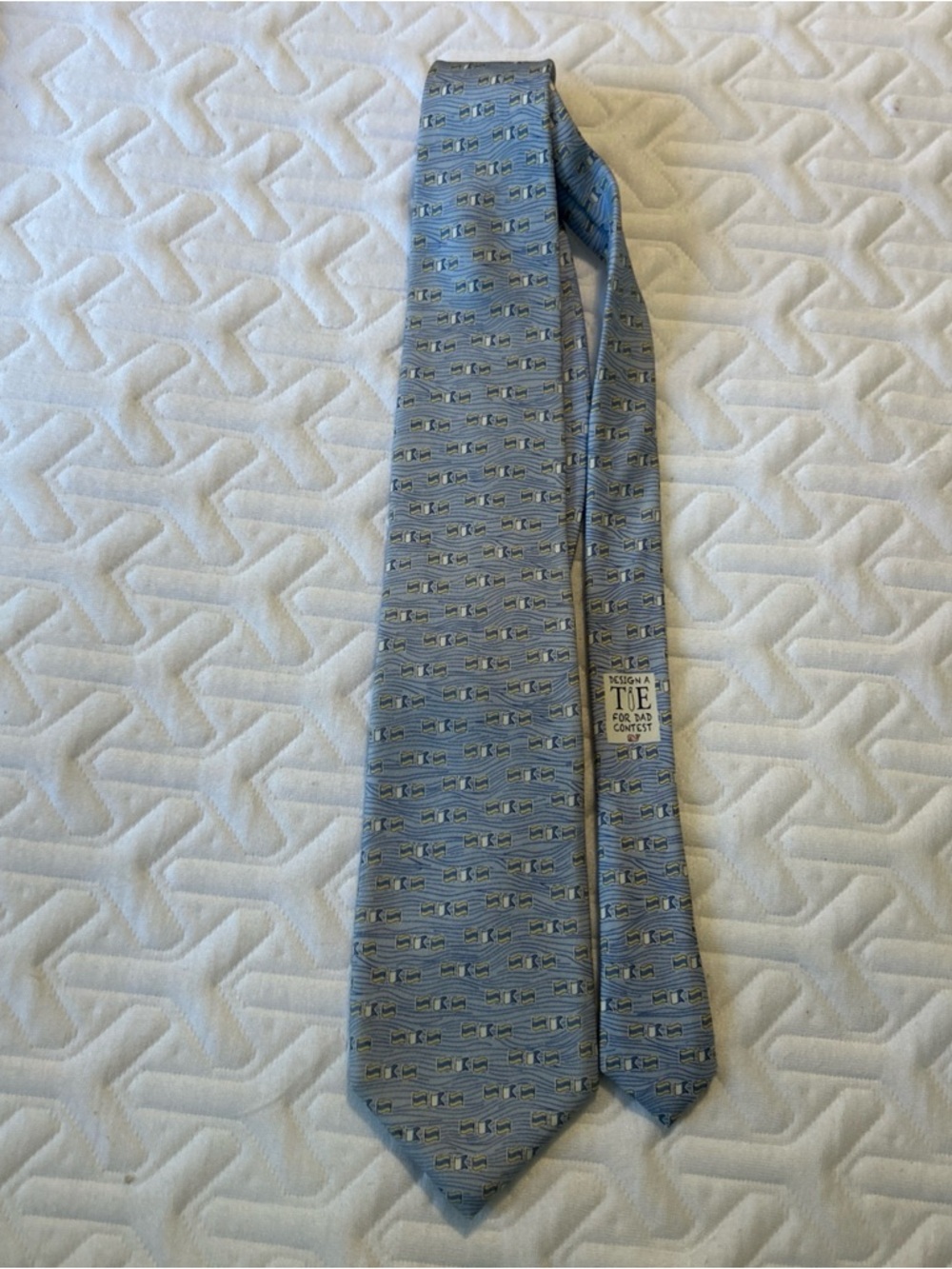 Vineyard Vines Pale Blue Silk Tie with Yellow Accent Motif